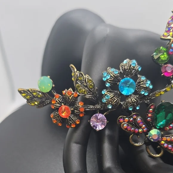 Colorful Floral Statement Brooch - Picture 4 of 7